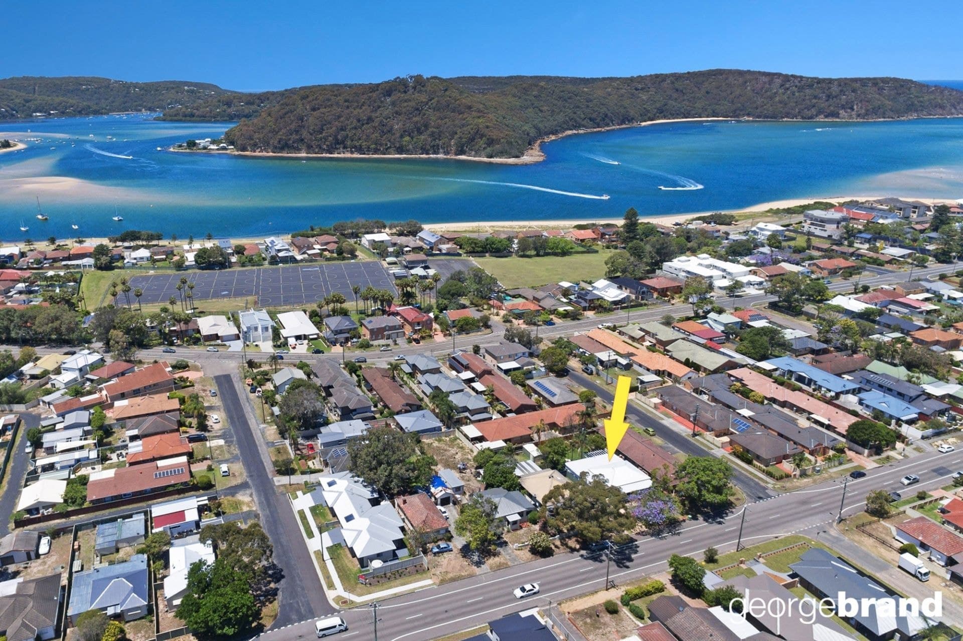 130 Barrenjoey Road ETTALONG BEACH NSW, Ettalong Beach - Thumbnail 2