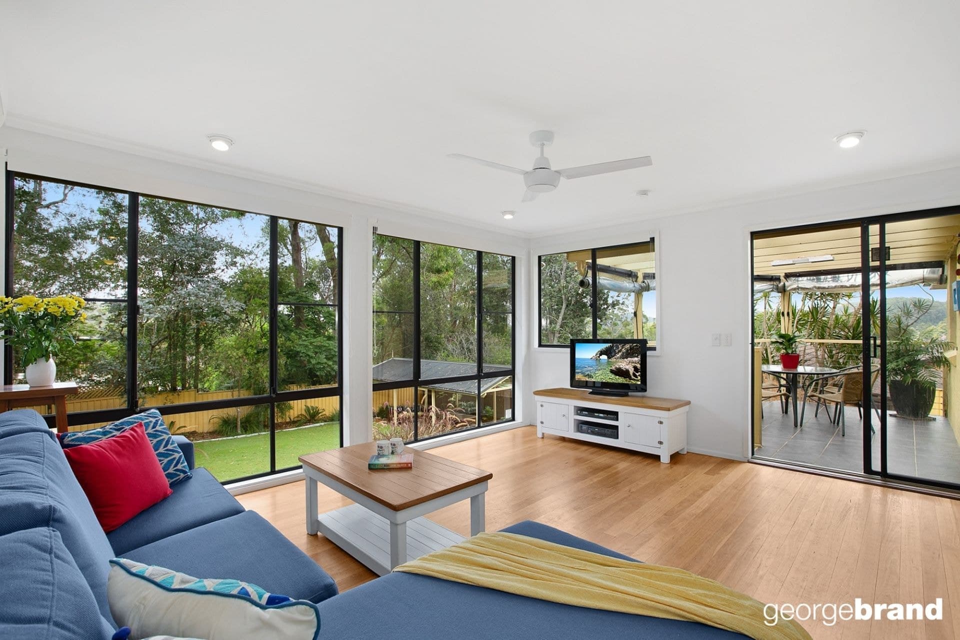 52 Arakoon Street KINCUMBER NSW, Kincumber - Thumbnail 3
