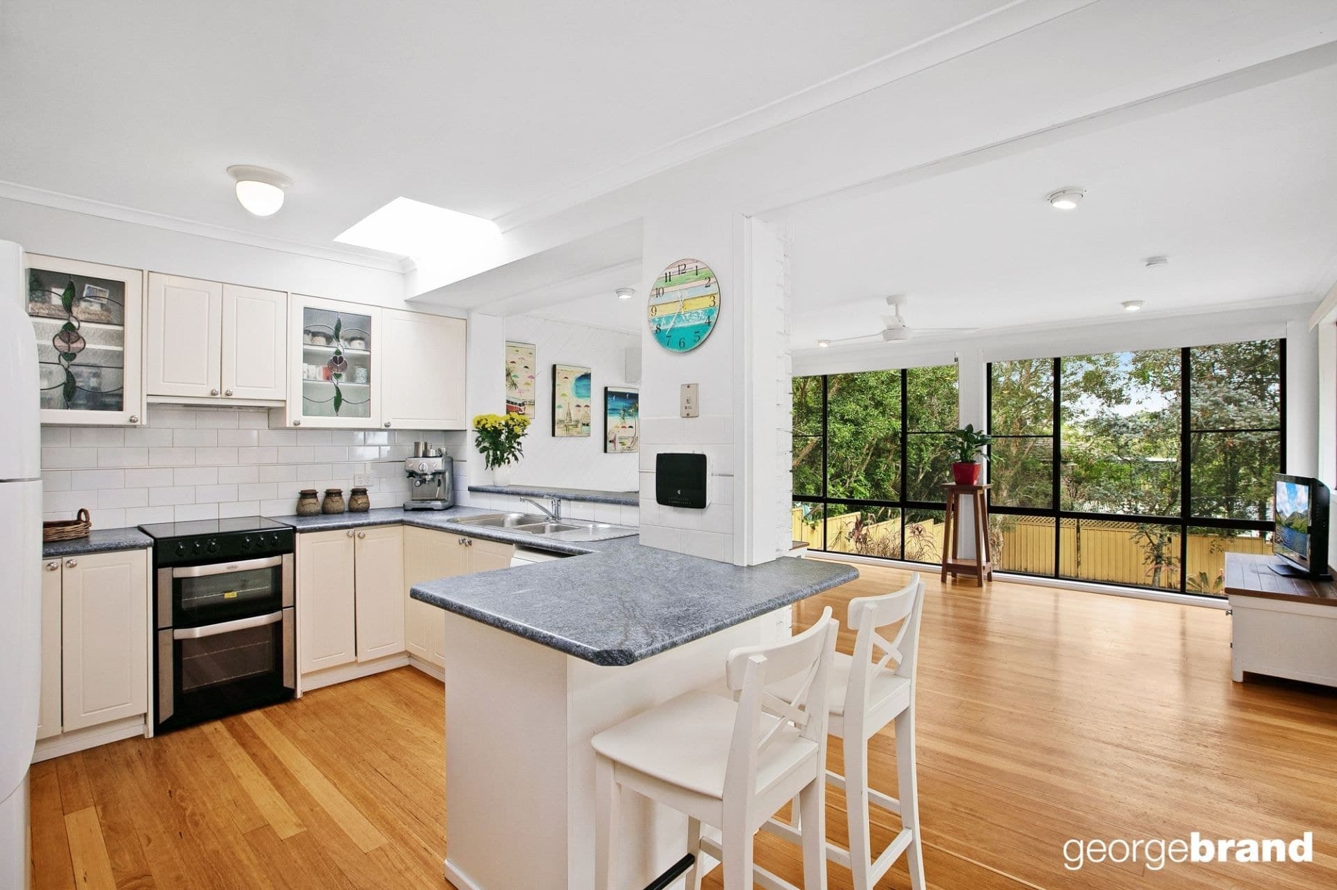 52 Arakoon Street KINCUMBER NSW, Kincumber - Thumbnail 6