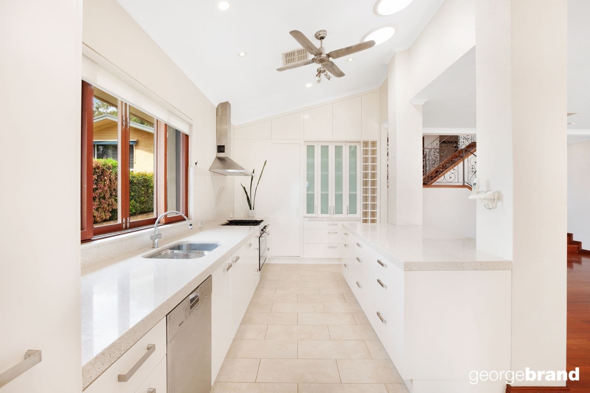 287A Avoca Drive GREEN POINT NSW, Green Point - Thumbnail 2