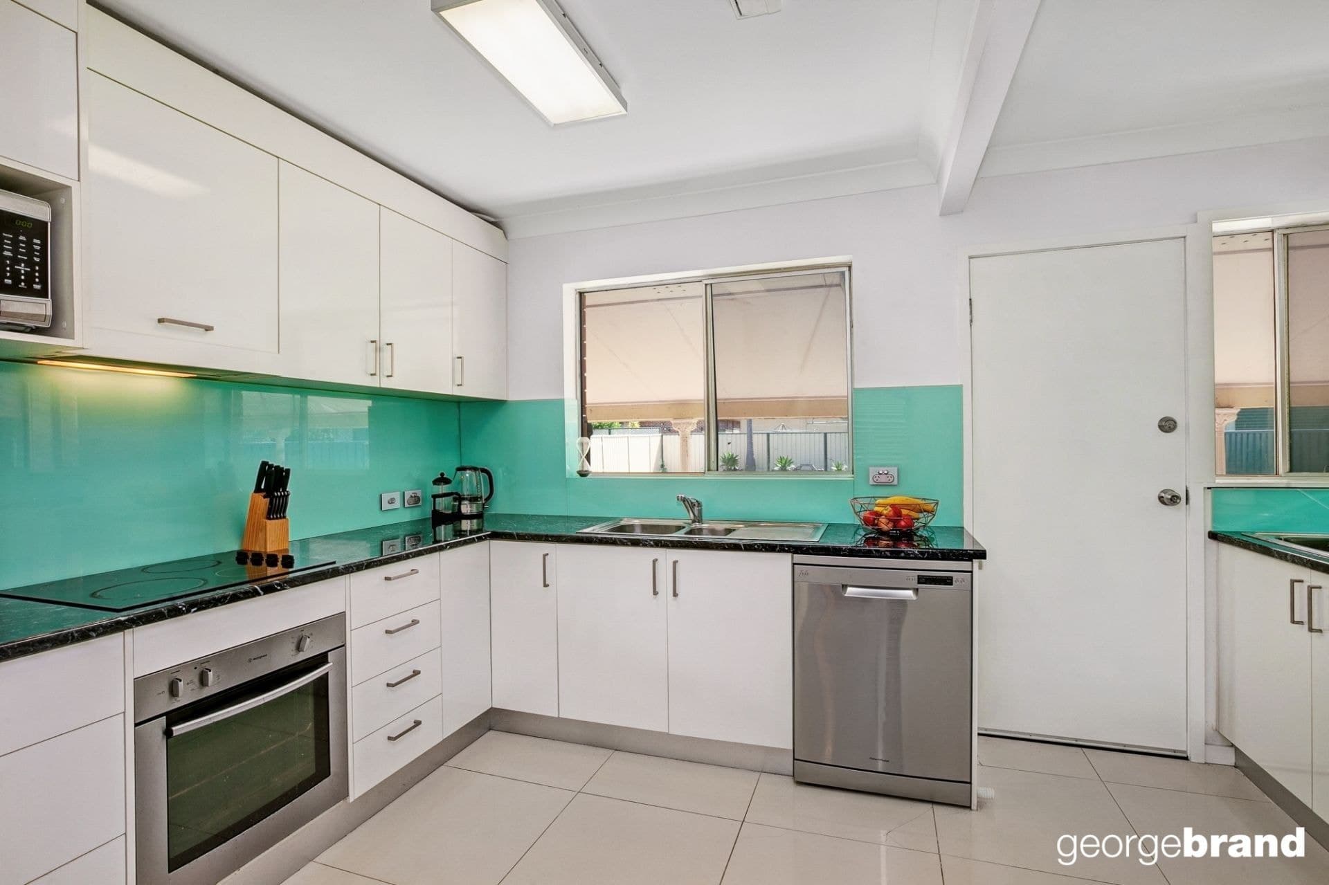 55 Flinders Avenue KILLARNEY VALE NSW, Killarney Vale - Thumbnail 4