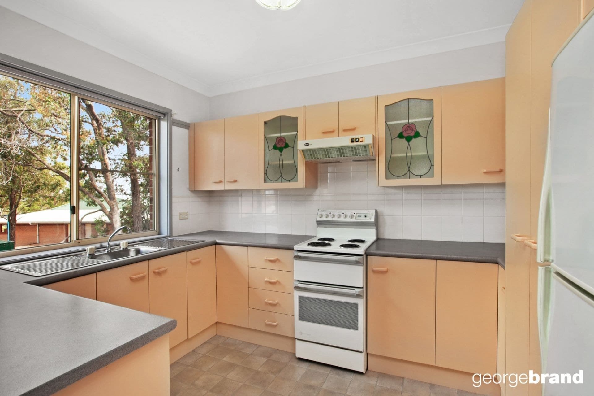 2/37 Kookaburra Street KINCUMBER NSW, Kincumber - Thumbnail 3