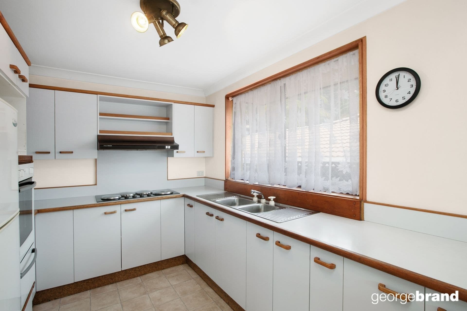 6 Colleena Close KINCUMBER NSW, Kincumber - Thumbnail 6
