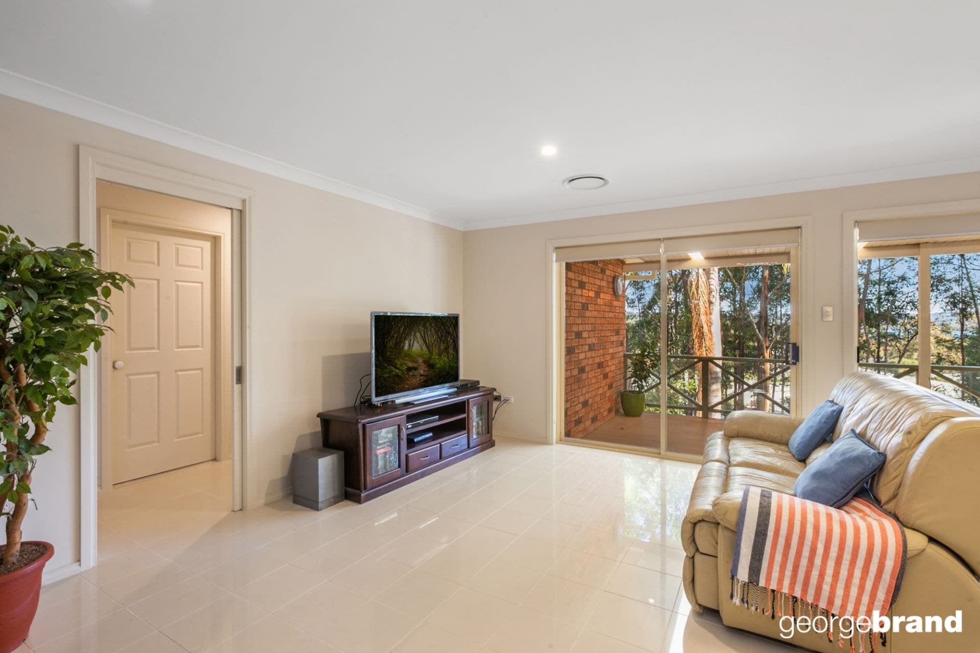 55 Kookaburra Street KINCUMBER NSW, Kincumber - Thumbnail 6