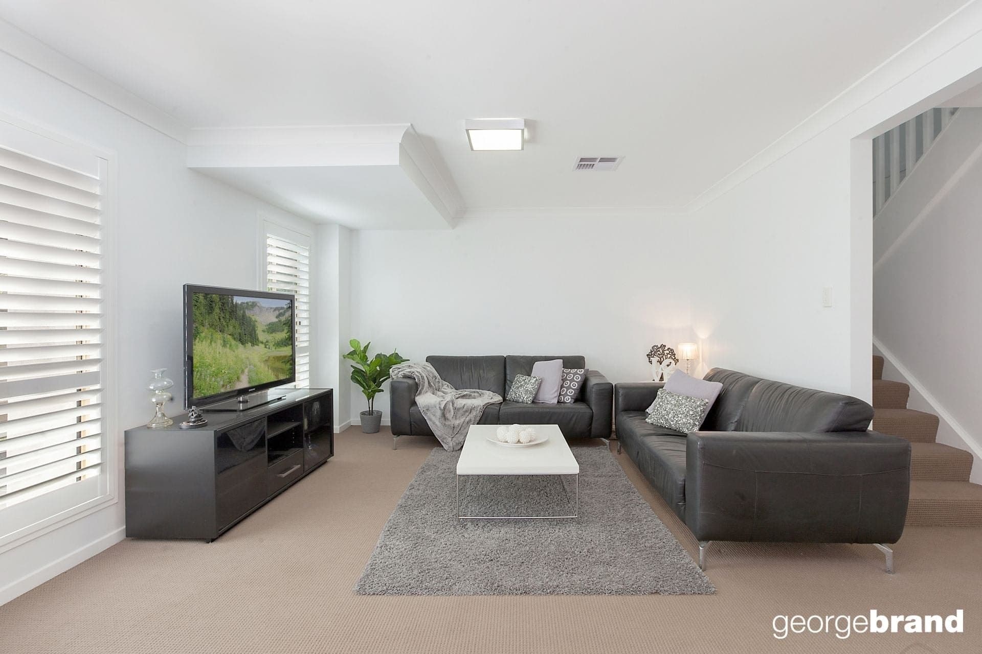 2/16 Havenview Road TERRIGAL NSW, Terrigal - Image 1