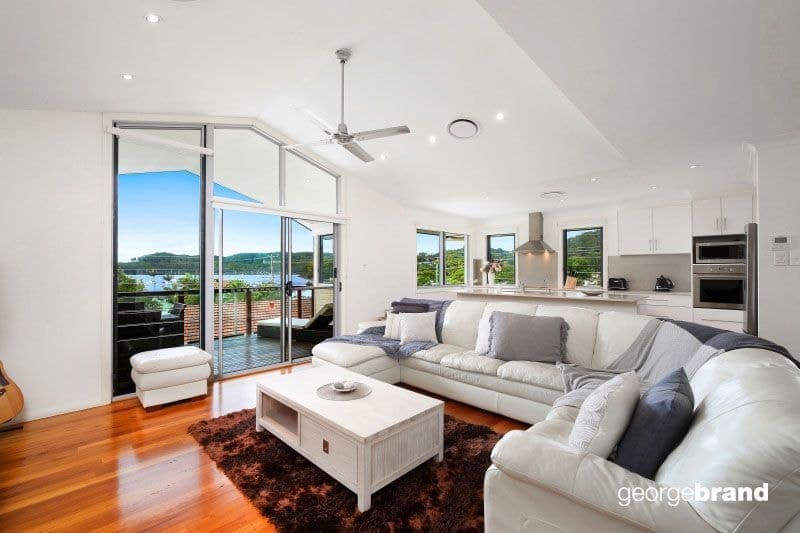 2 Martin Crescent SARATOGA NSW, Saratoga - Thumbnail 2