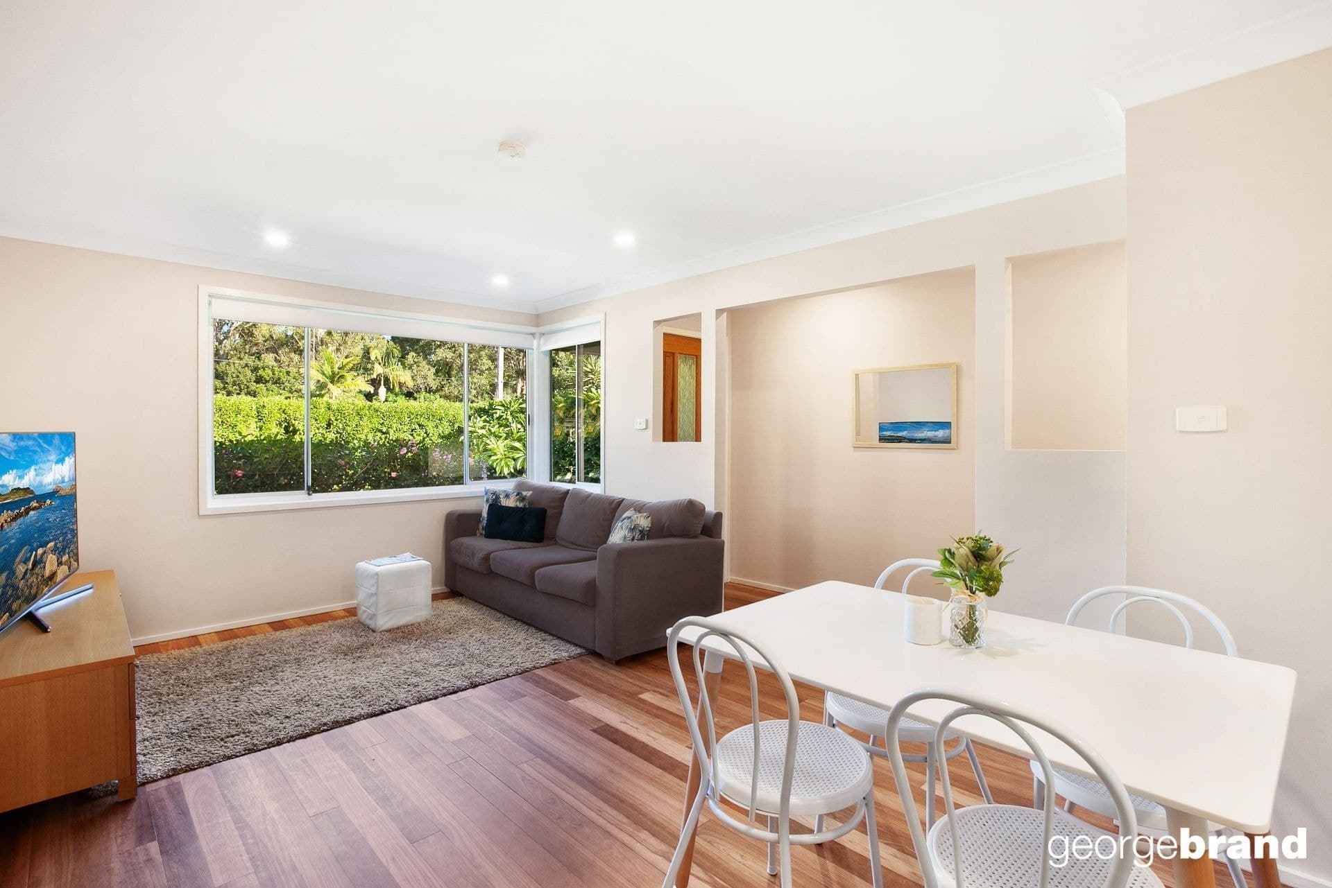 10 Gurrigal Street KINCUMBER NSW, Kincumber - Thumbnail 4
