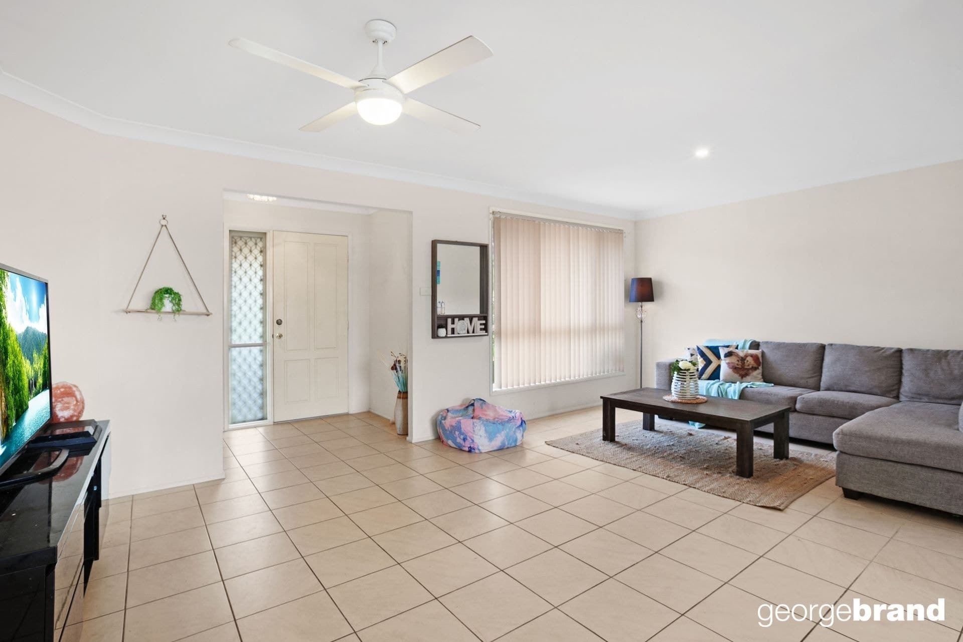 2/54 Brooke Avenue KILLARNEY VALE NSW, Killarney Vale - Thumbnail 2