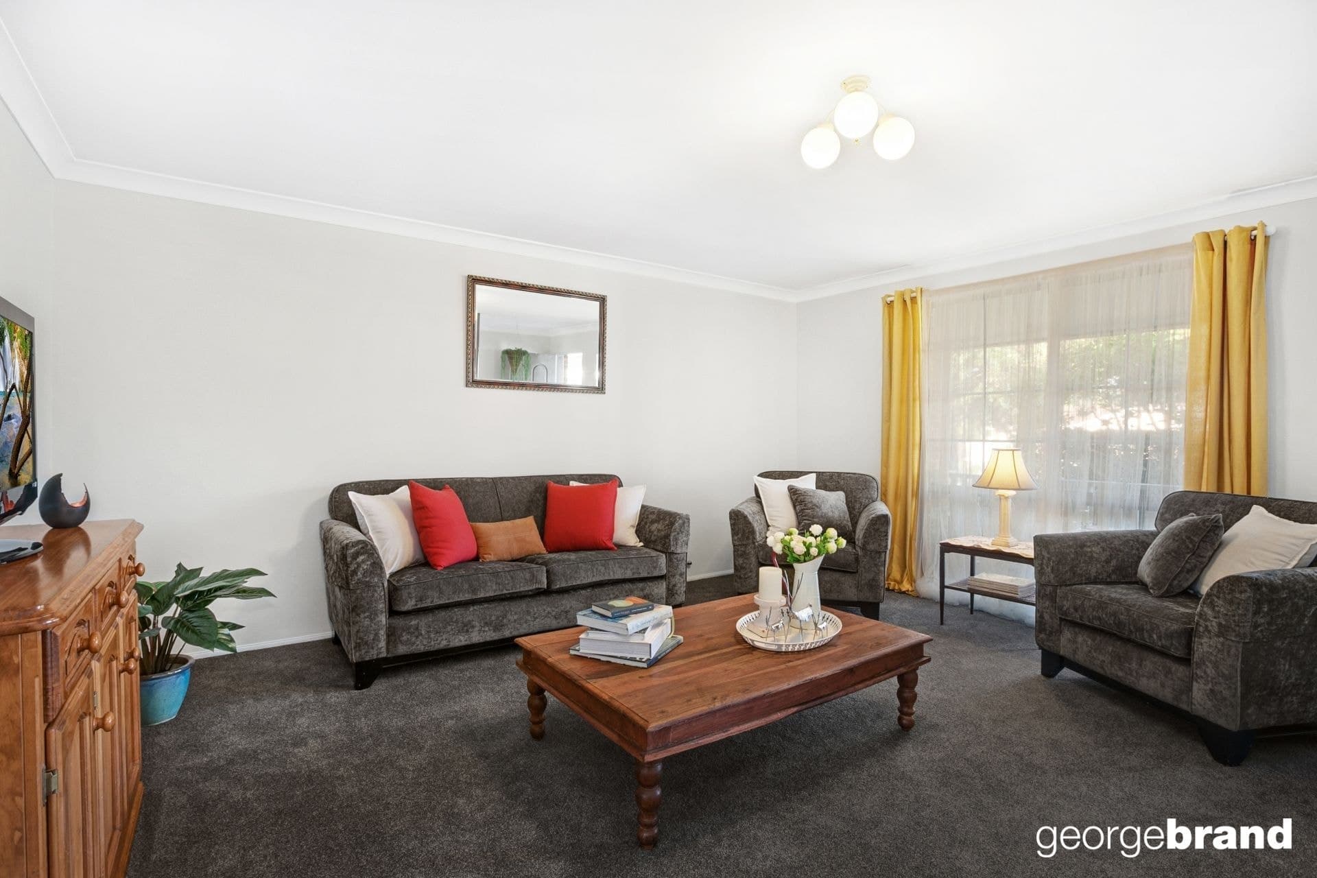 8 John Howe Place POINT CLARE NSW, Point Clare - Thumbnail 3