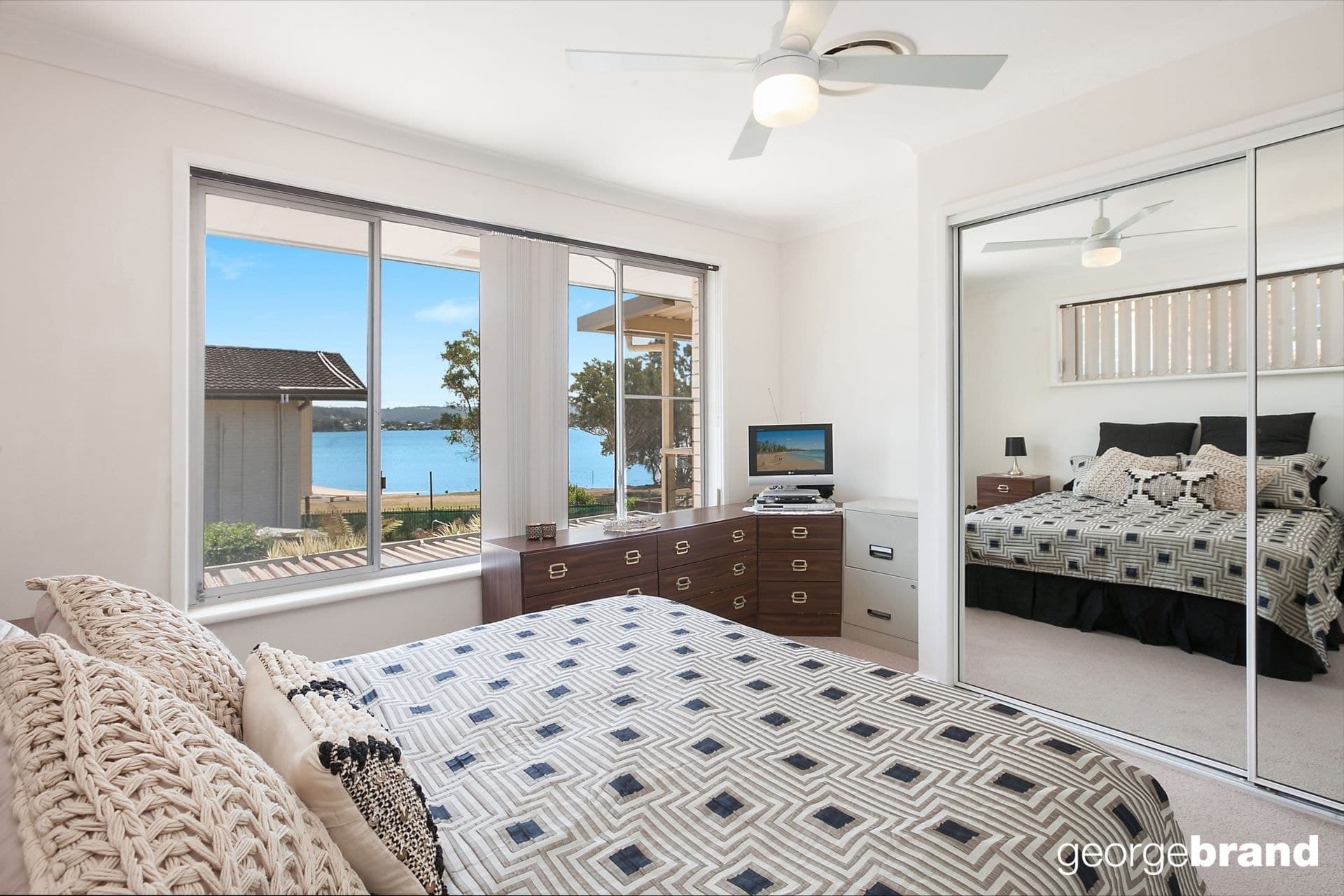 1A Bayside Drive GREEN POINT NSW, Green Point - Thumbnail 5