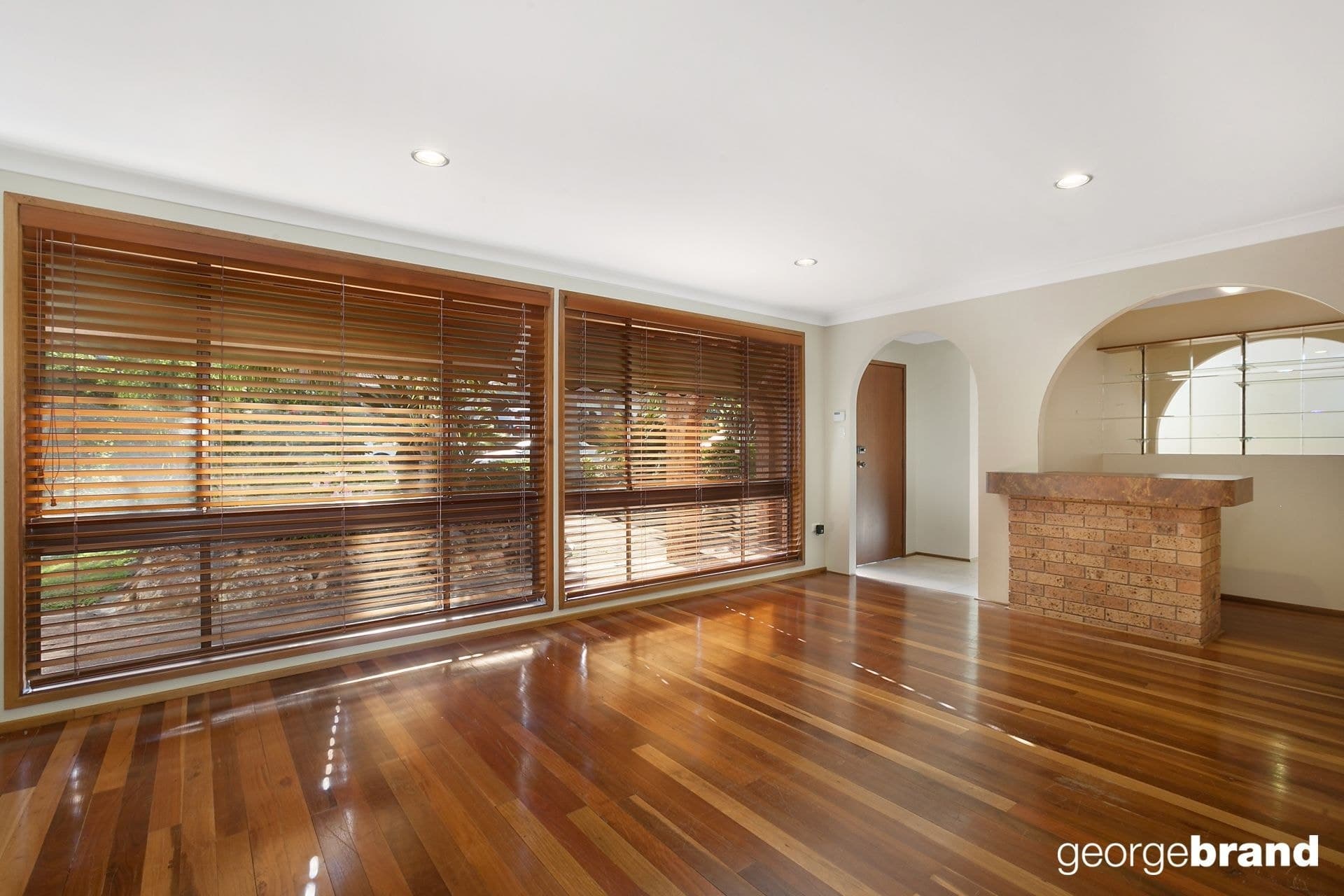 11 Sunny Waters Road KINCUMBER NSW, Kincumber - Thumbnail 3