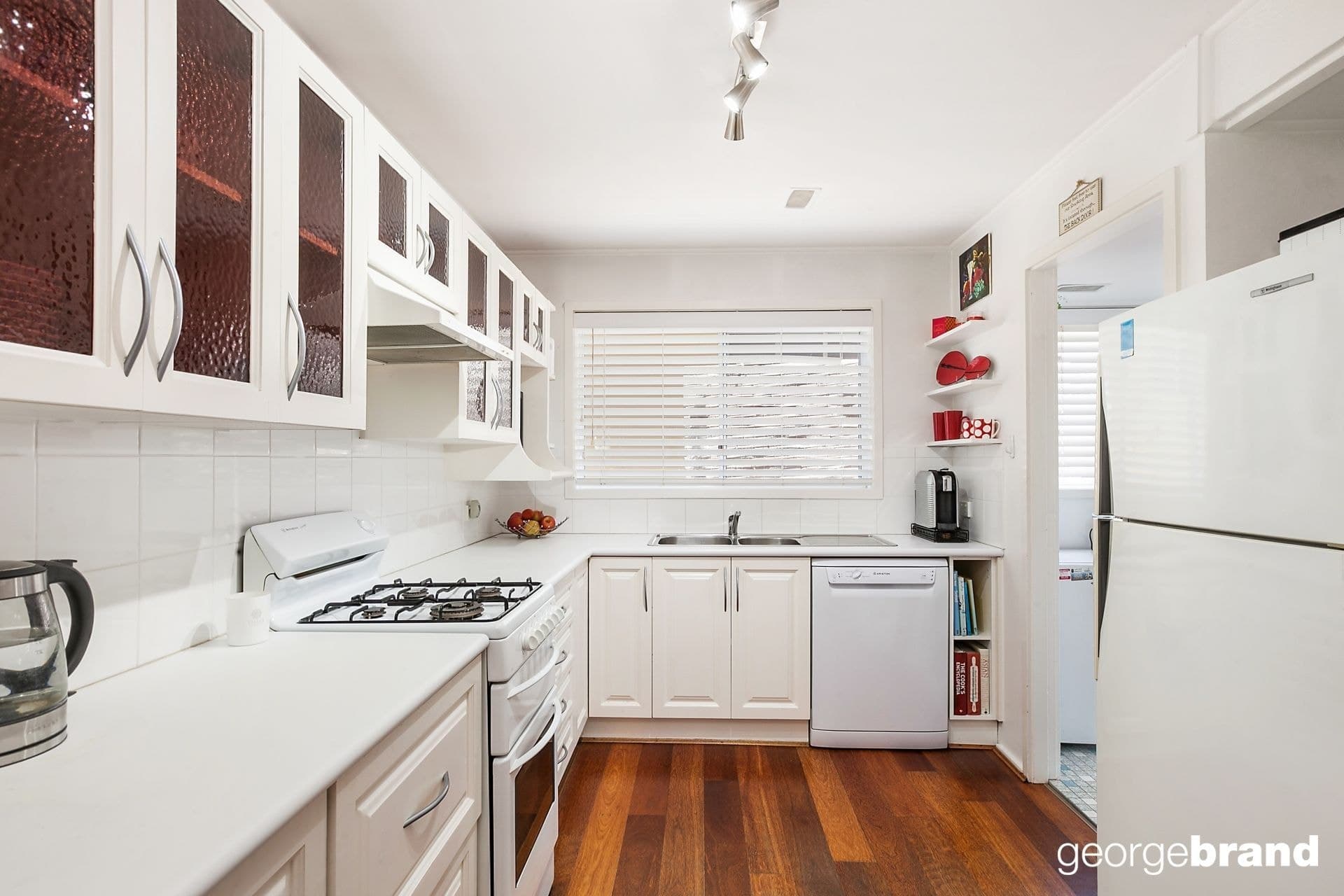 26 Water Street KINCUMBER NSW, Kincumber - Thumbnail 4