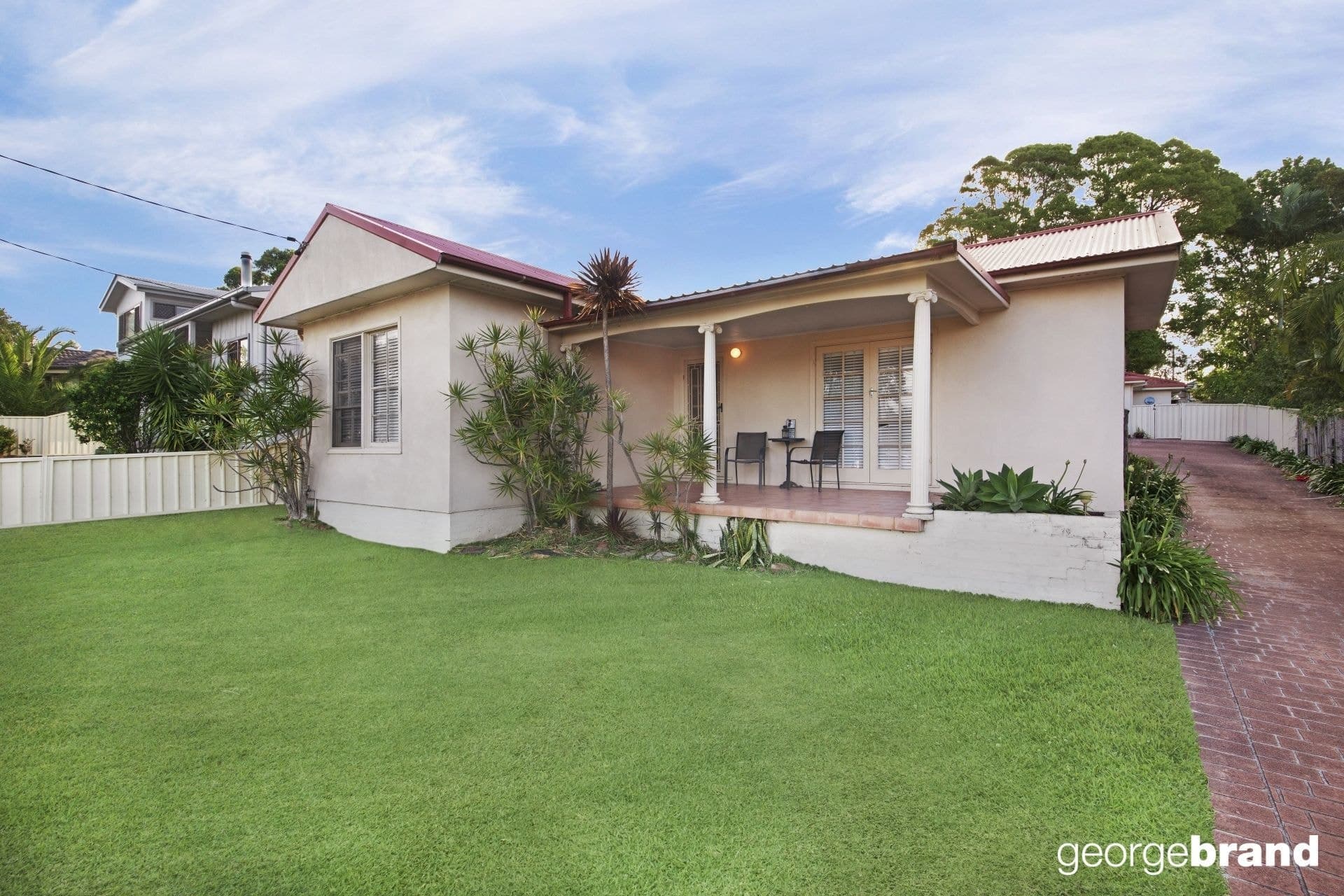 87 Hume Boulevard KILLARNEY VALE NSW, Killarney Vale - Thumbnail 2