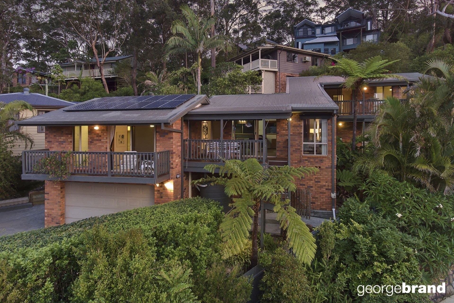 4 Leonie Parade GREEN POINT NSW, Green Point - Thumbnail 2