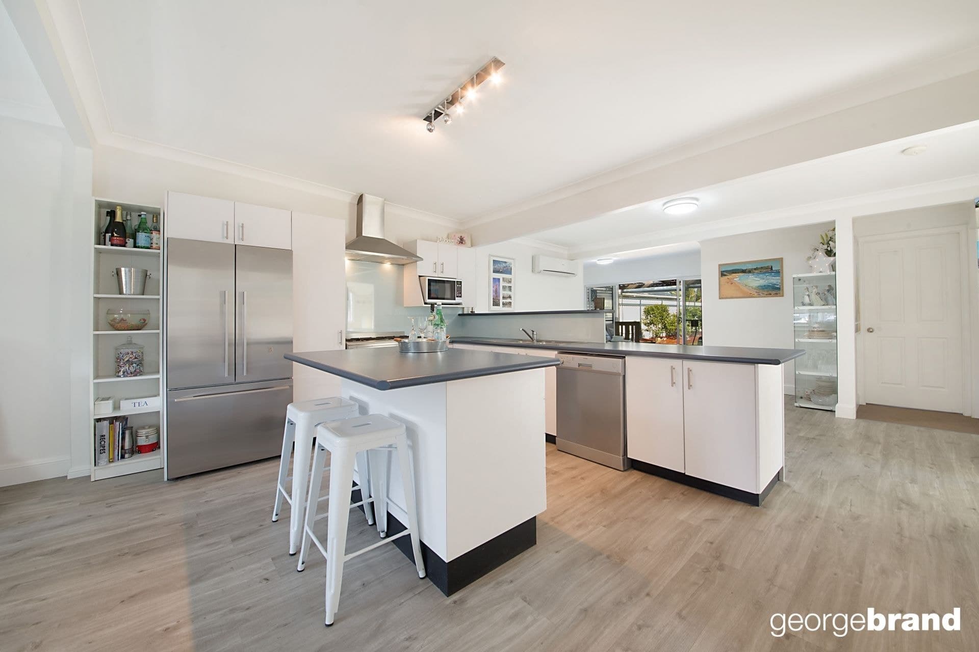 92 Australia Avenue UMINA BEACH NSW, Umina Beach - Thumbnail 2