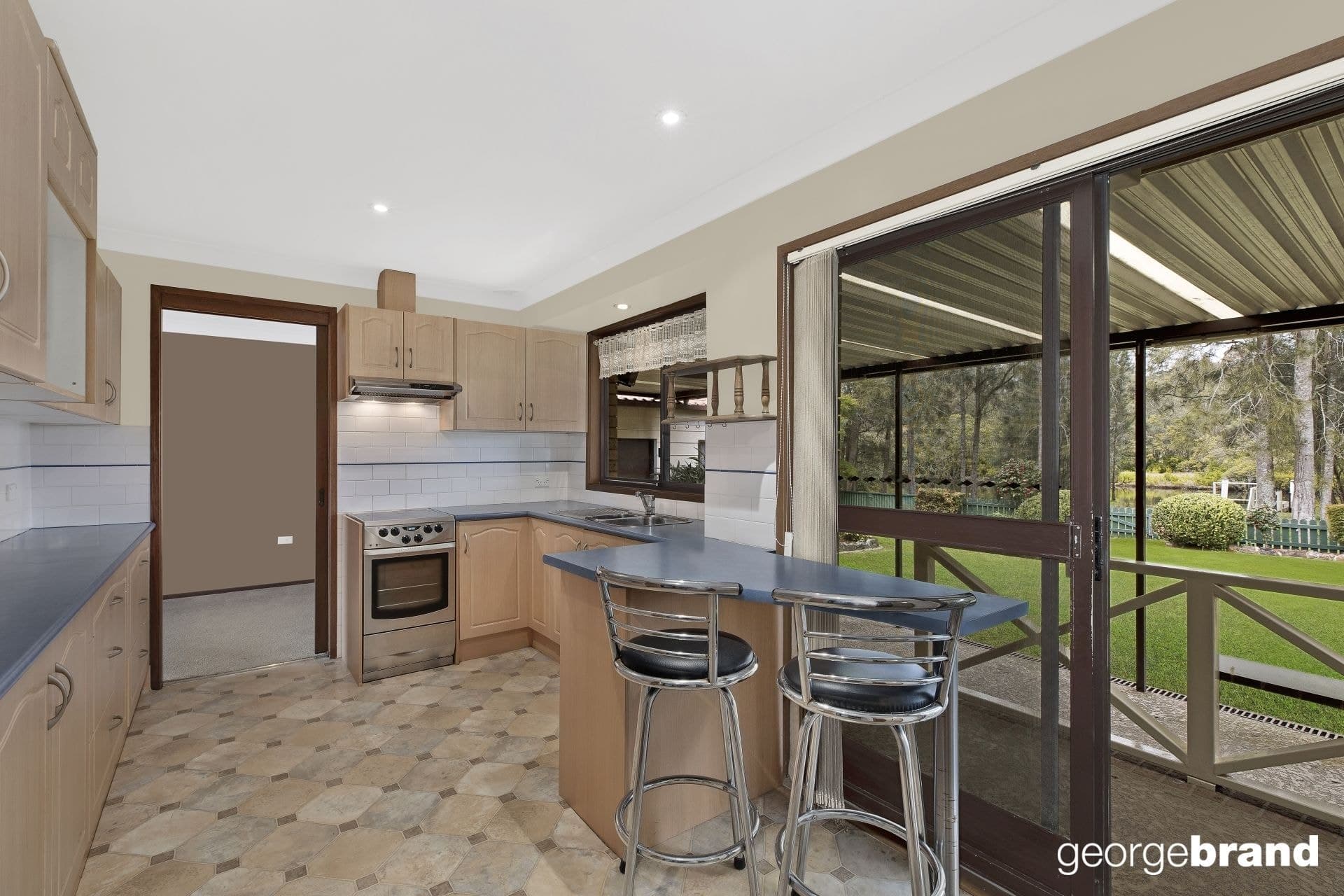 8 Warrana Road KINCUMBER NSW, Kincumber - Thumbnail 6