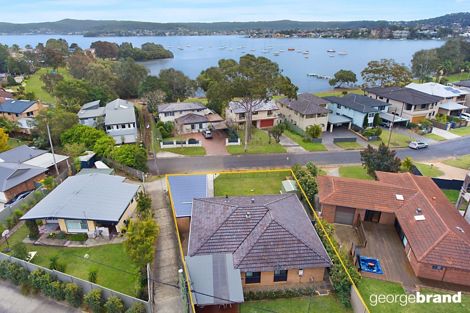 53 Asca Drive GREEN POINT NSW, Green Point - Image 1