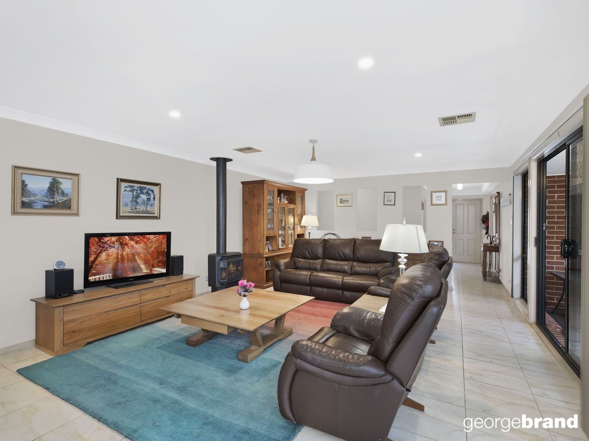 9 Figtree Bay Drive KINCUMBER NSW, Kincumber - Thumbnail 2