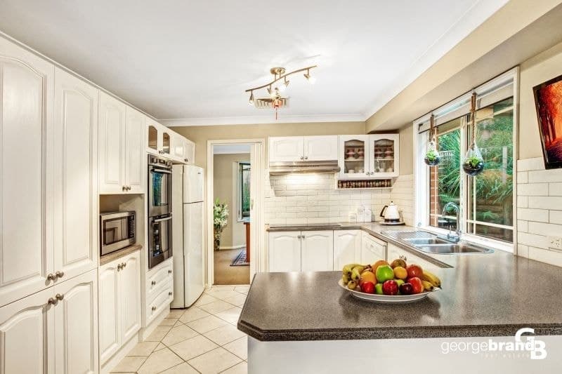 42 Kookaburra Street KINCUMBER NSW, Kincumber - Thumbnail 5