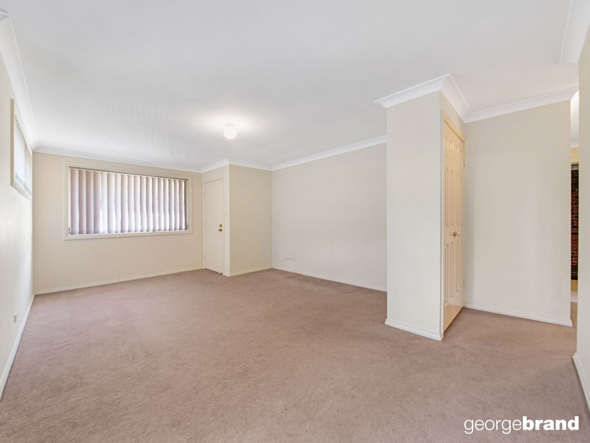 2/7 Gladys Manley Avenue KINCUMBER NSW, Kincumber - Thumbnail 2