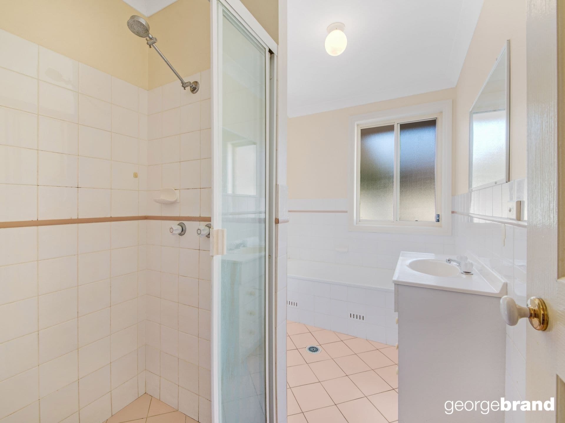 2/7 Gladys Manley Avenue KINCUMBER NSW, Kincumber - Thumbnail 5