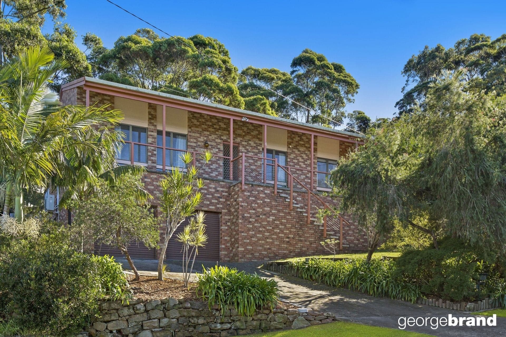 4 Benjamin Place SARATOGA NSW, Saratoga - Image 1