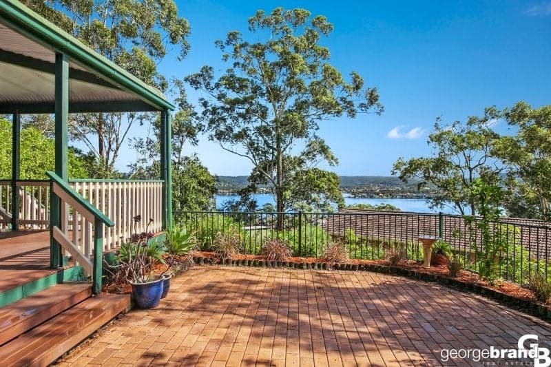 15 Woorara Parade GREEN POINT NSW, Green Point - Image 1