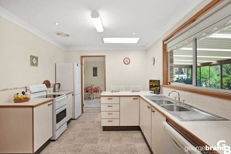 68 Windsor Road WAMBERAL NSW, Wamberal - Thumbnail 3