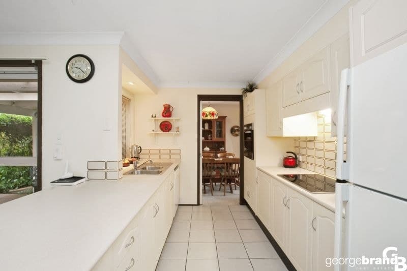 3 Woodward Crescent KINCUMBER NSW, Kincumber - Thumbnail 5