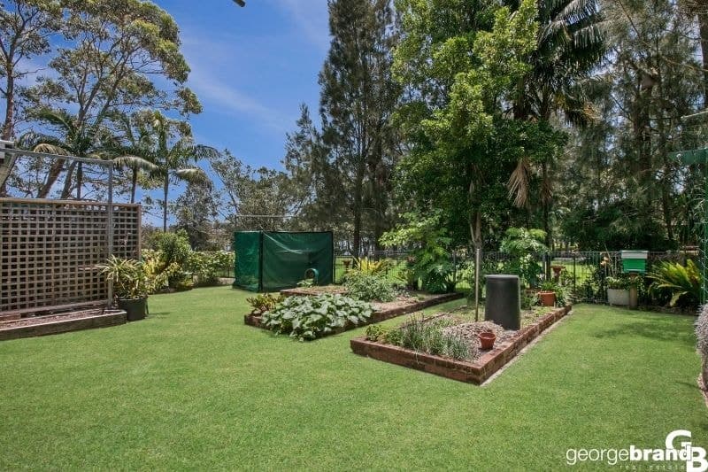 16 Asca Drive GREEN POINT NSW, Green Point - Thumbnail 4