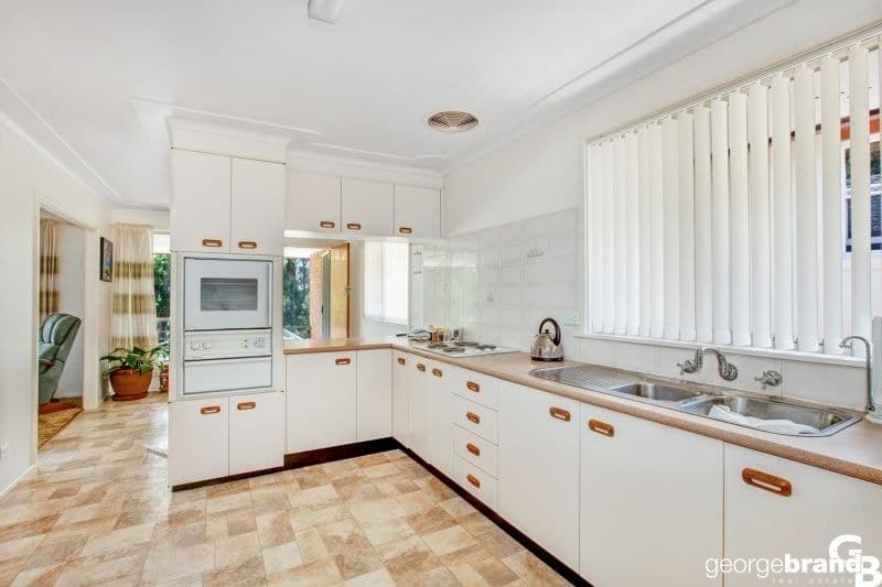 16 Asca Drive GREEN POINT NSW, Green Point - Thumbnail 5