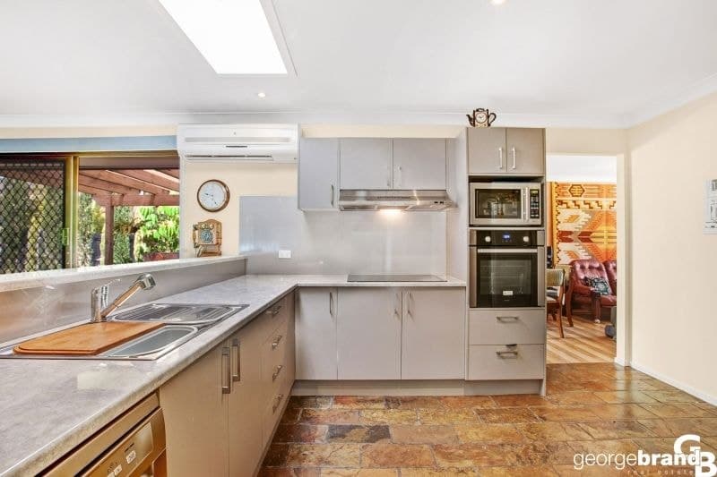 13 Woodport Close GREEN POINT NSW, Green Point - Thumbnail 2