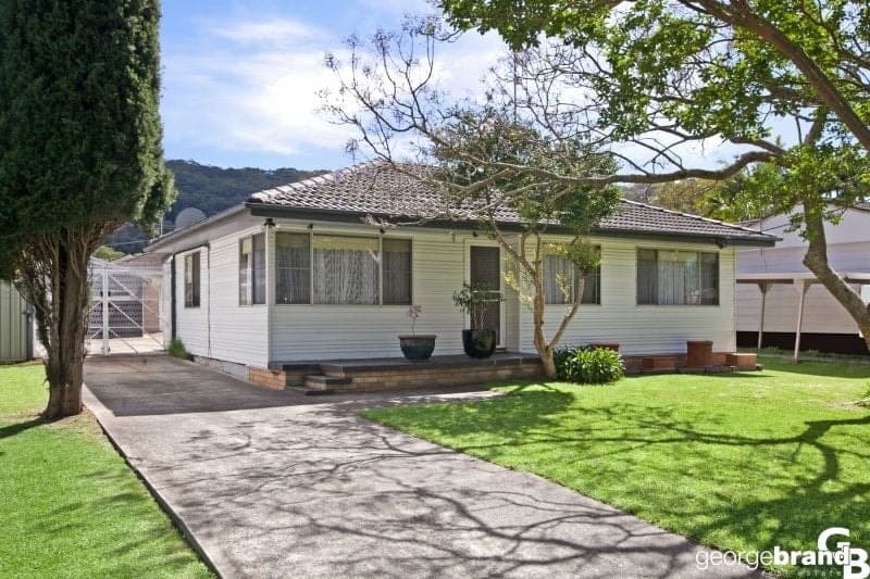 3 Courigal Avenue KINCUMBER NSW, Kincumber - Image 1