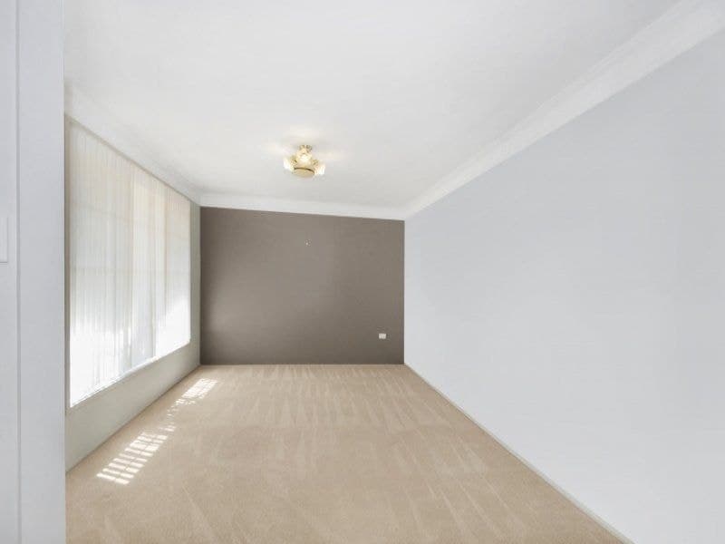 8 Traves Place KINCUMBER NSW, Kincumber - Thumbnail 2