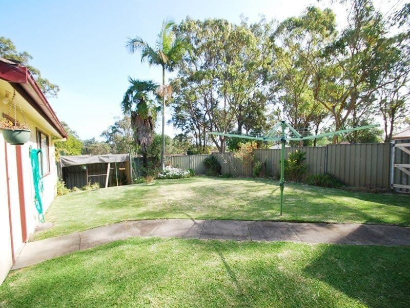 19 Carlo Close KINCUMBER NSW, Kincumber - Thumbnail 2