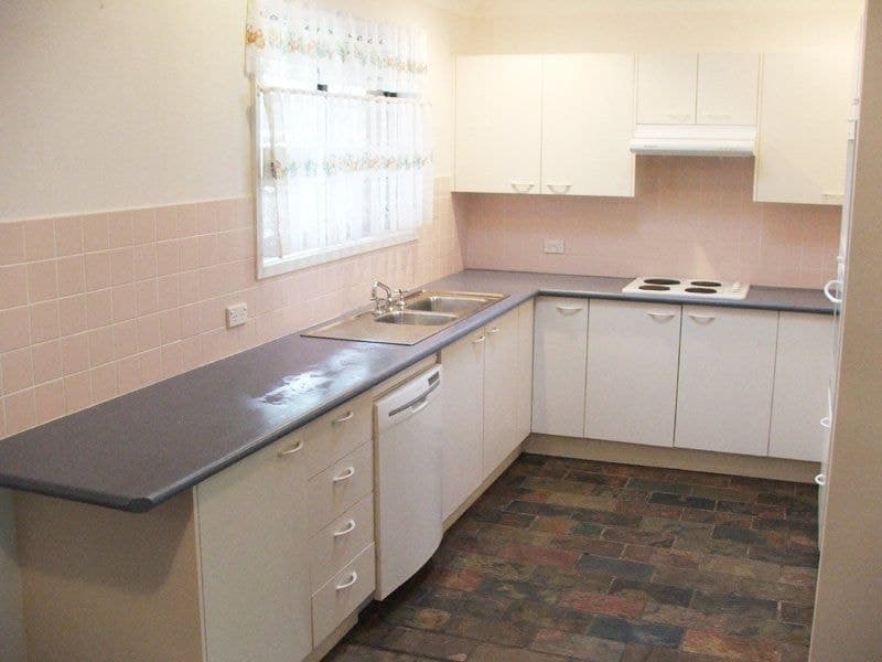 19 Carlo Close KINCUMBER NSW, Kincumber - Thumbnail 3