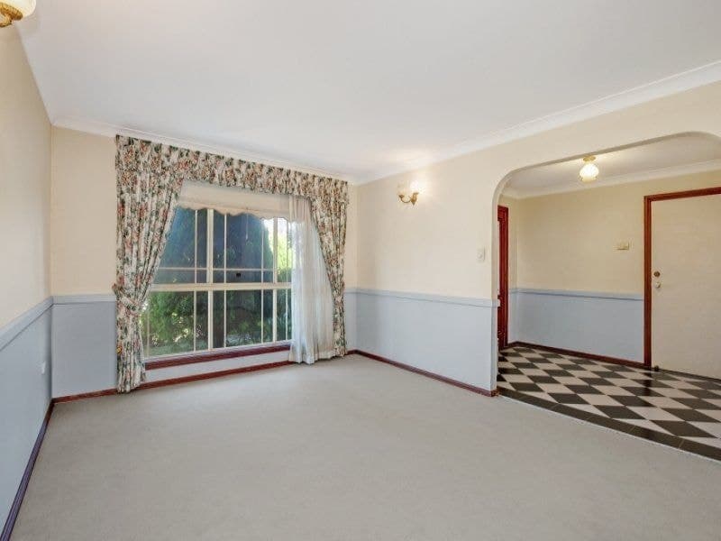 4 Pixie Avenue GREEN POINT NSW, Green Point - Thumbnail 2