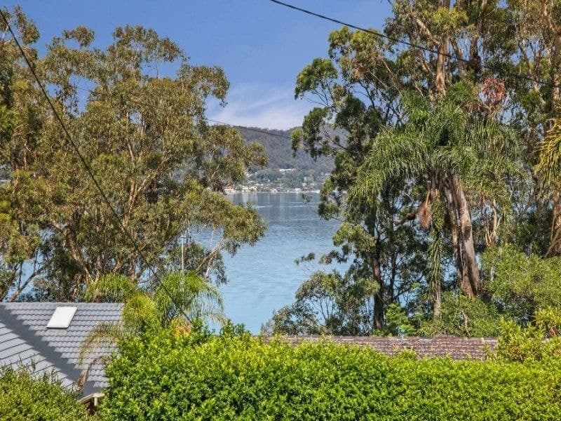 4 Pixie Avenue GREEN POINT NSW, Green Point - Thumbnail 3