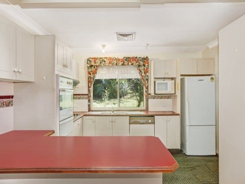 4 Pixie Avenue GREEN POINT NSW, Green Point - Thumbnail 6