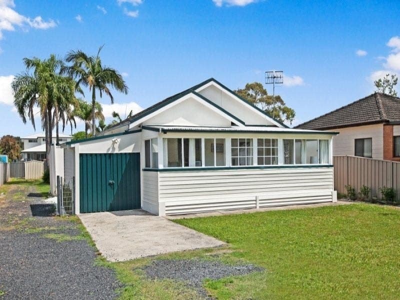 16 Restella Avenue DAVISTOWN NSW, Davistown - Image 1