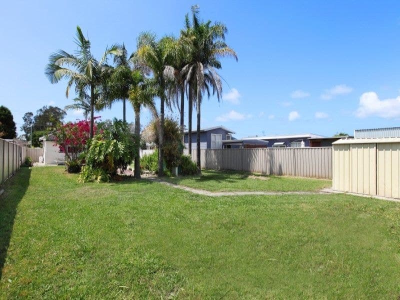 16 Restella Avenue DAVISTOWN NSW, Davistown - Thumbnail 3