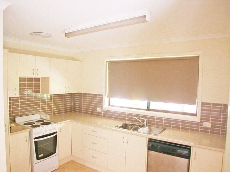 2/16 Wallan Road KINCUMBER NSW, Kincumber - Image 1