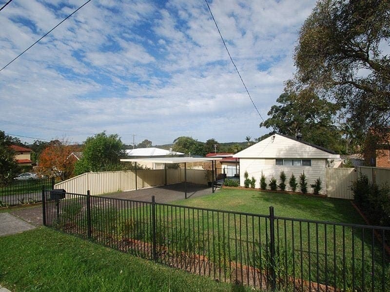 4 Avoca Drive KINCUMBER NSW, Kincumber - Image 1