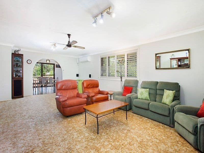 8 Woodfield Road KINCUMBER NSW, Kincumber - Thumbnail 4