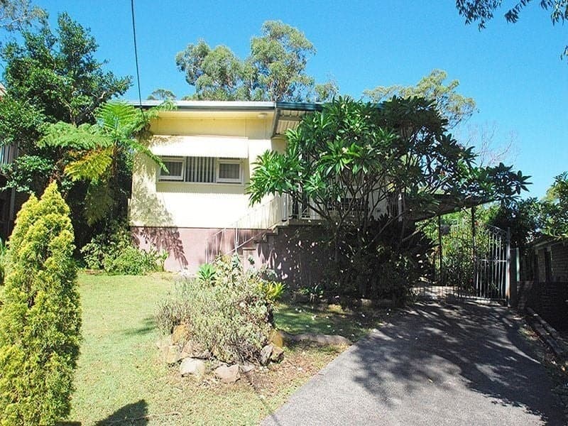 4 Colin Street SARATOGA NSW, Saratoga - Image 1