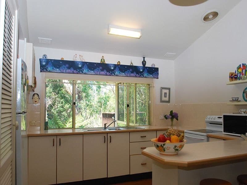 12 Pixie Avenue GREEN POINT NSW, Green Point - Thumbnail 4