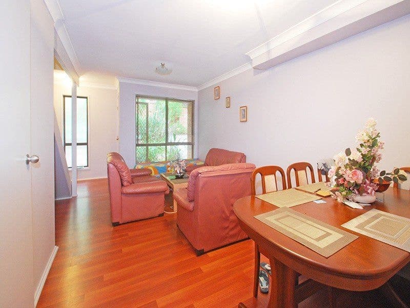 11/63-65 Davies Street KINCUMBER NSW, Kincumber - Thumbnail 4
