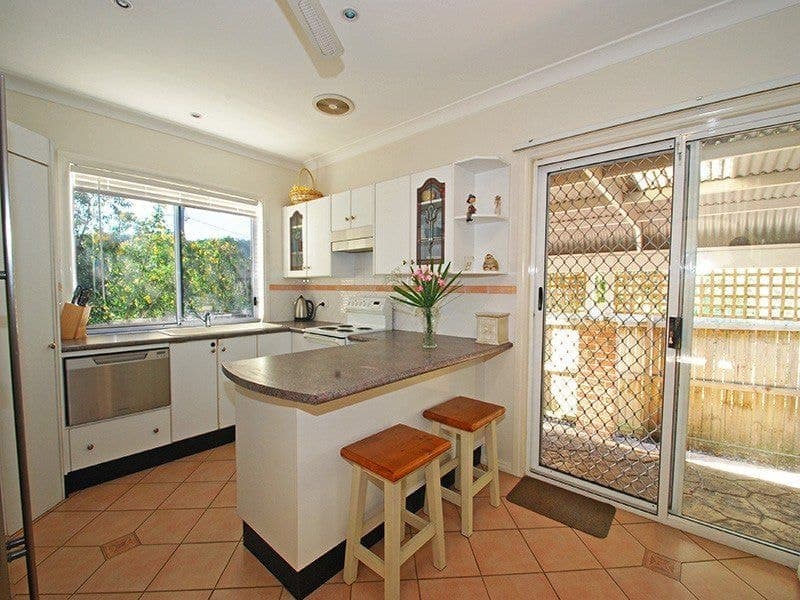 1 Melville Street KINCUMBER NSW, Kincumber - Thumbnail 4