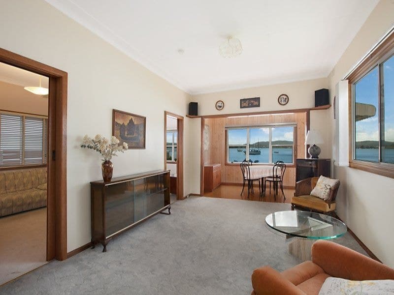 SARATOGA, Saratoga - Thumbnail 4
