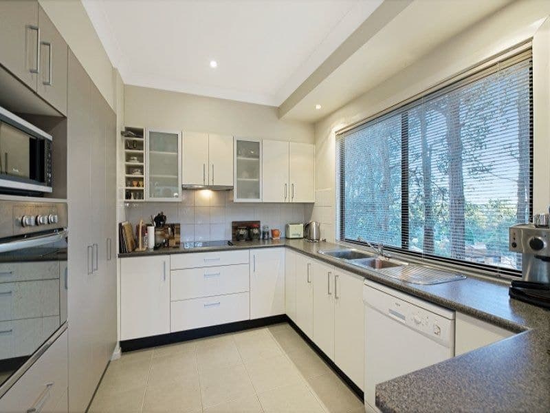 16 Julian Road KINCUMBER NSW, Kincumber - Thumbnail 2